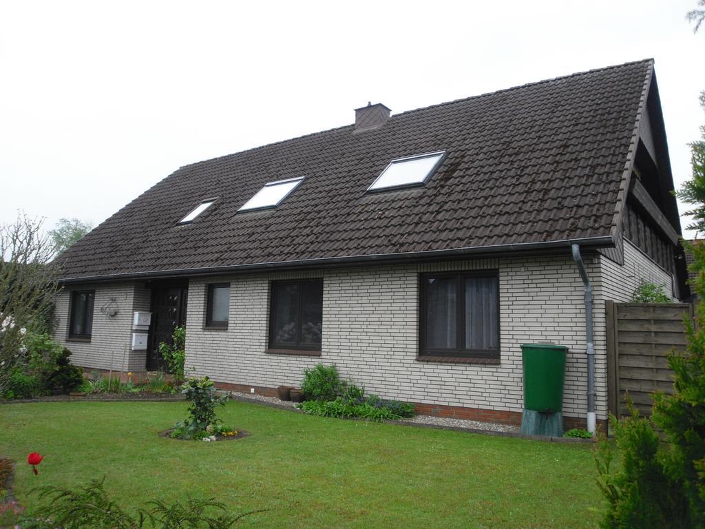 Fewotarp Apartment *